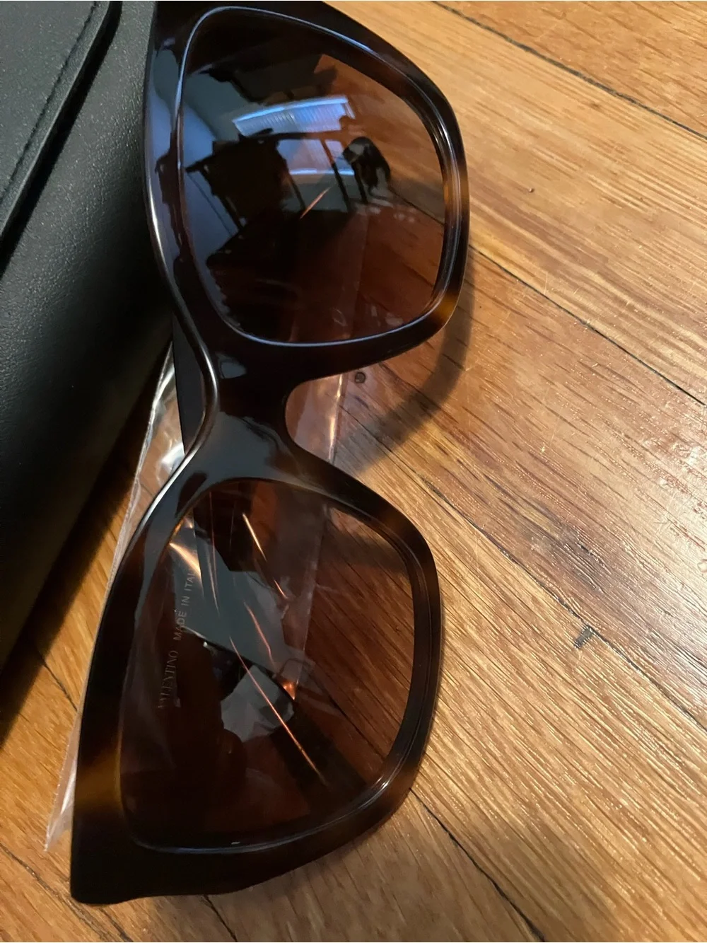 Valentino VA 4048 Women’s Havana Tortoise Full-Rim Sunglasses with Studs 53-19